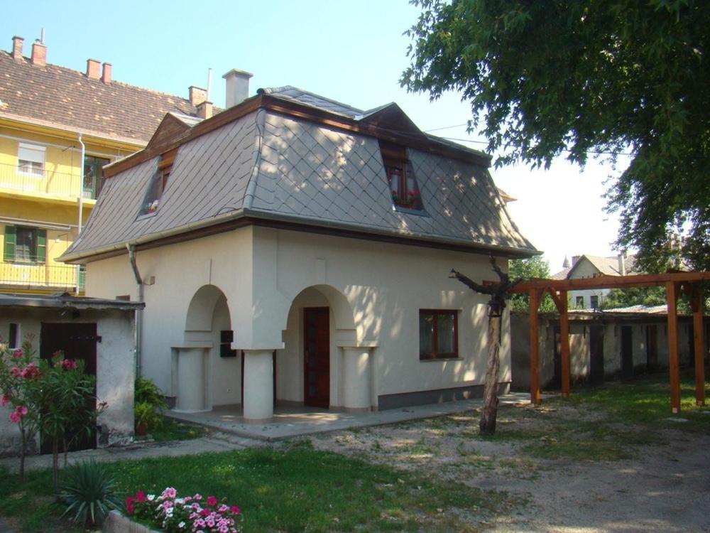 Wash House Apartman Győr Kültér fotó